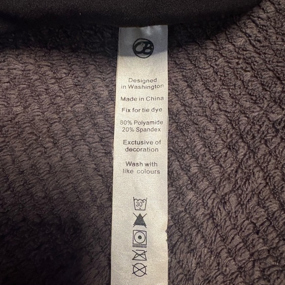 Cozy Textured Jacket - Picture 2 of 3